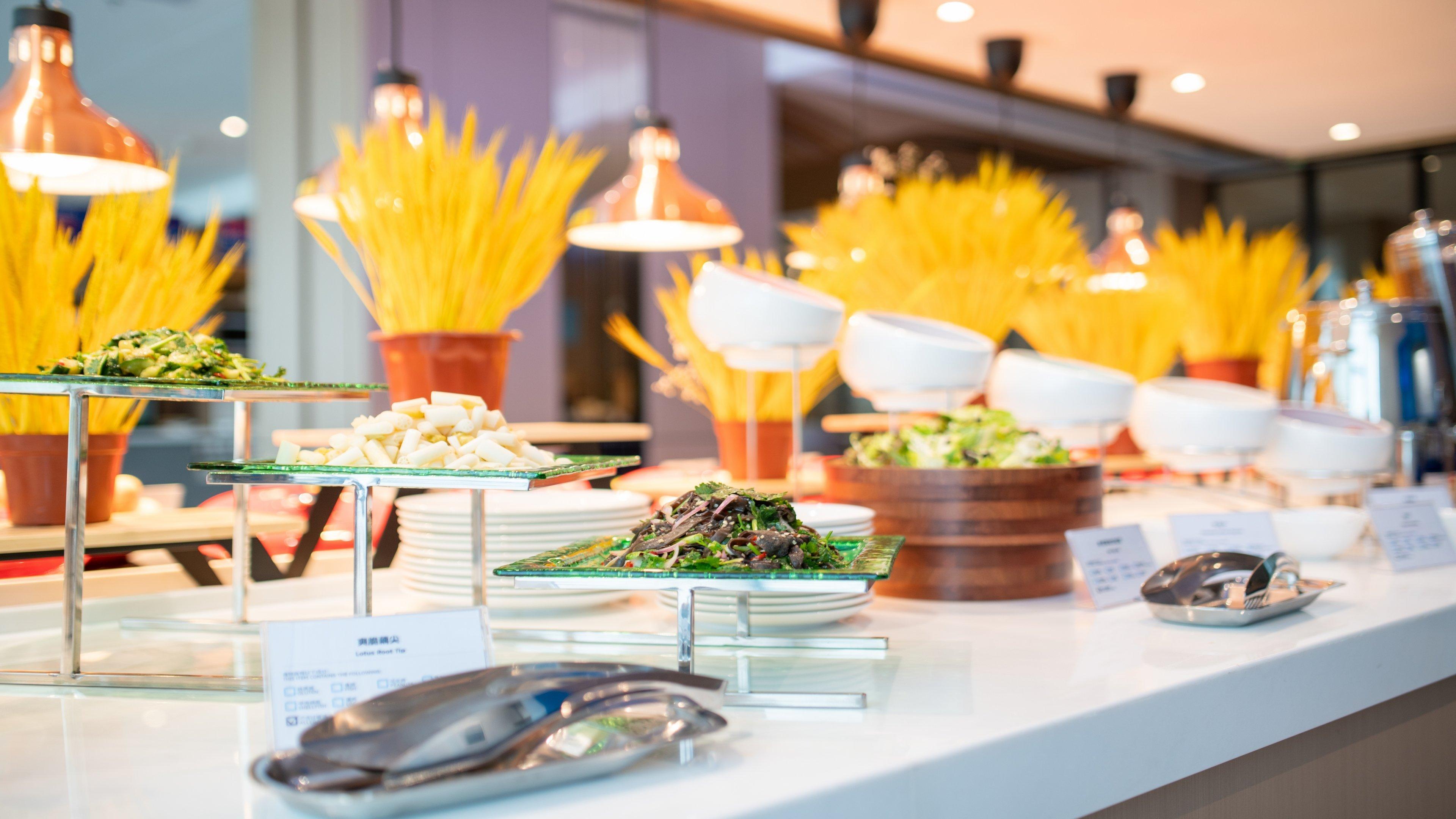 Holiday Inn Express Shenzhen Longhua By Ihg Екстер'єр фото