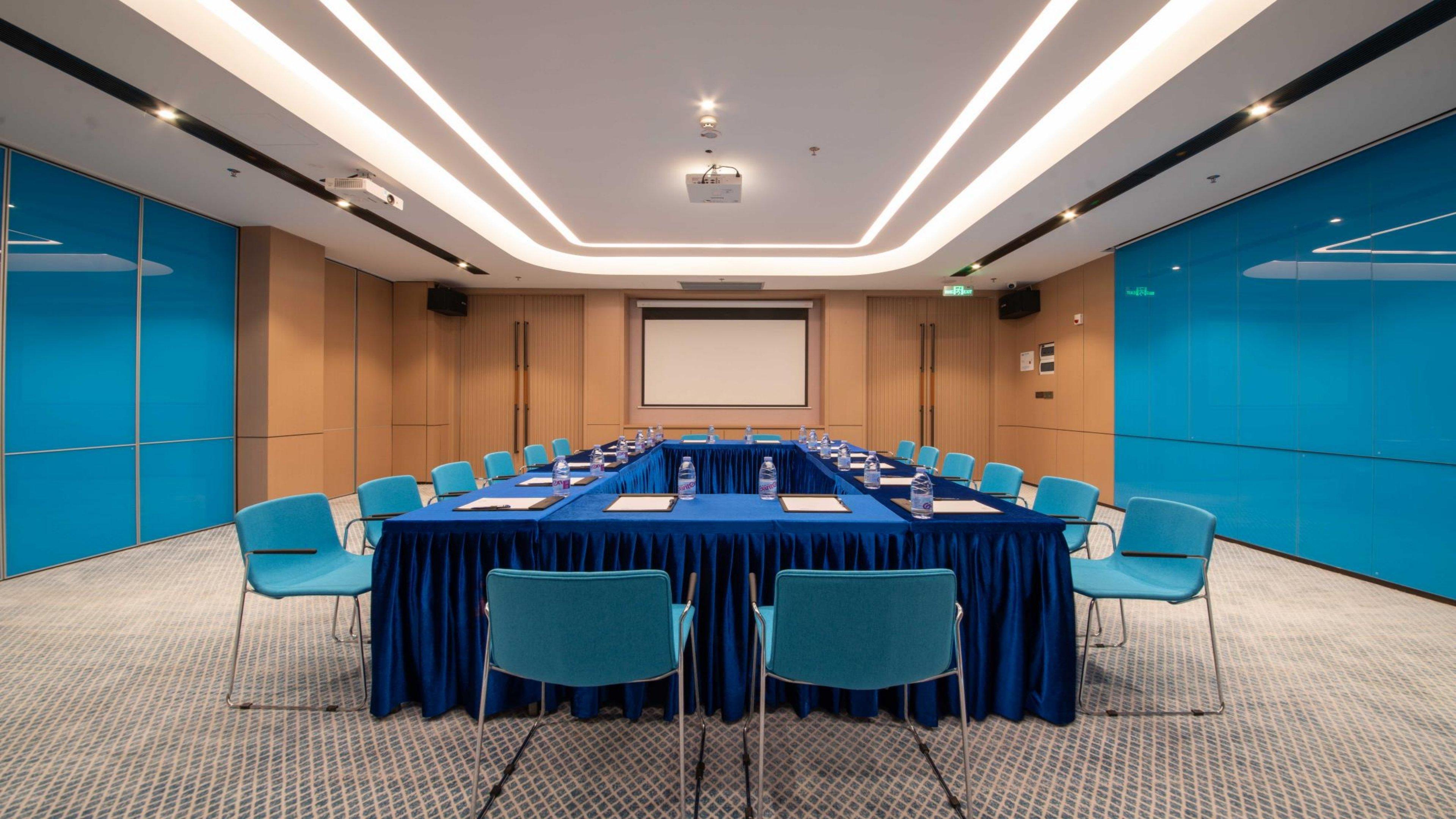 Holiday Inn Express Shenzhen Longhua By Ihg Екстер'єр фото