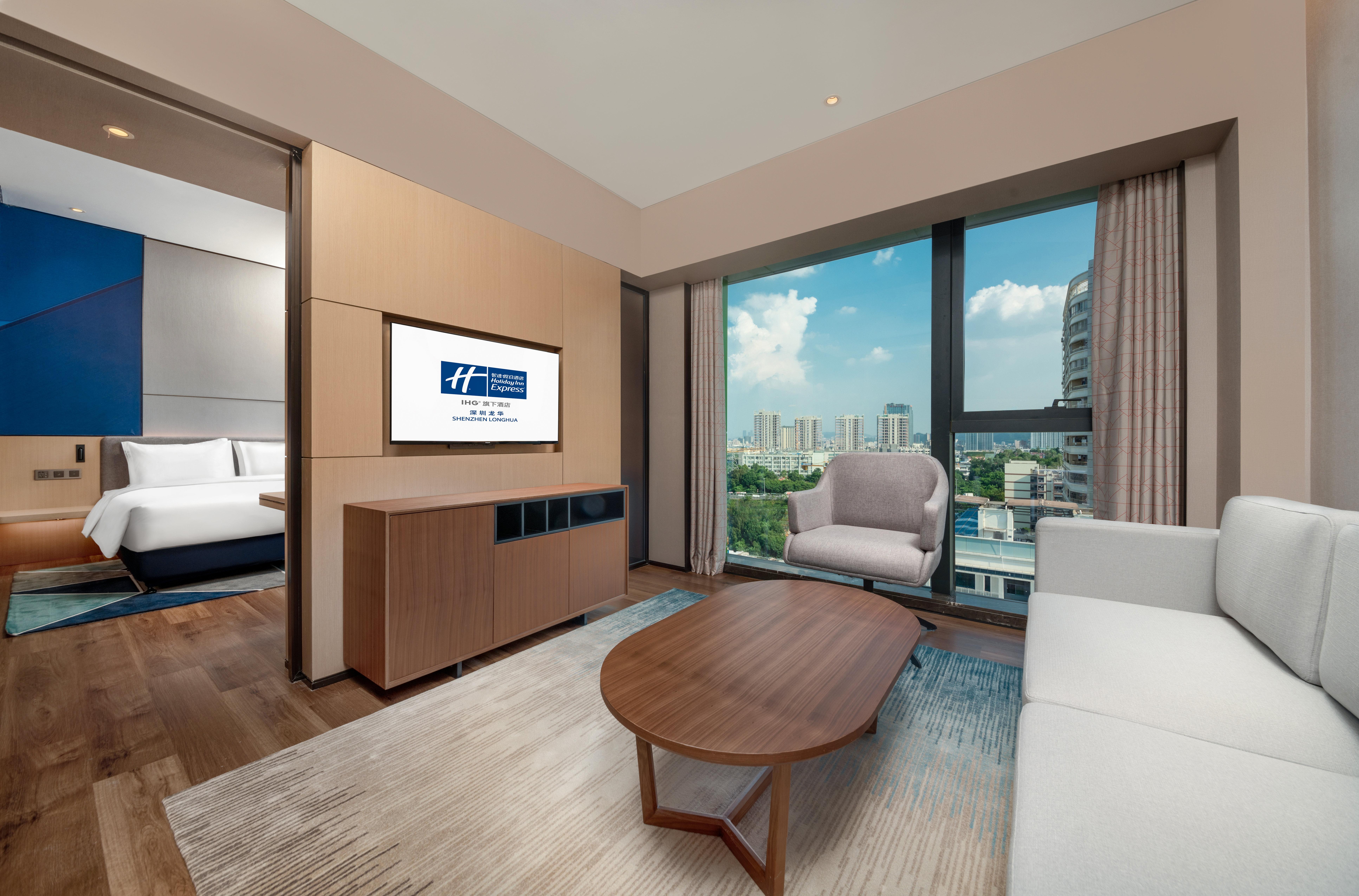 Holiday Inn Express Shenzhen Longhua By Ihg Екстер'єр фото